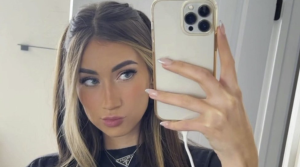 Urfavbellabby Biography, Age, Net Worth, Family, Education, Height