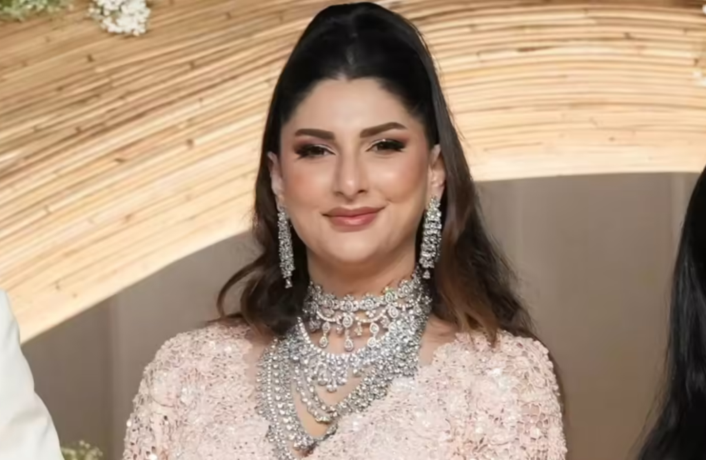 Zainab Ravdjee (Biography): Religion, Age, Family, Career & Personal Life